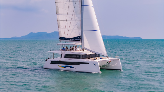 Island Spirit 525e