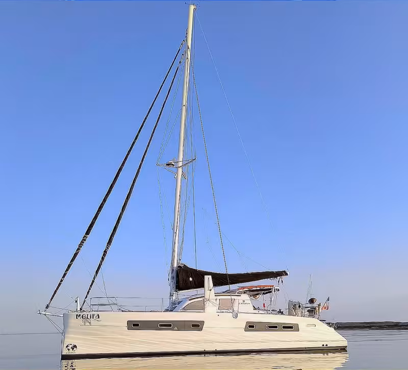 Catana 47