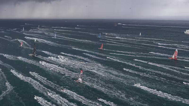 The start, always a very intense time, for both the spectators but also for the sailors who are living their dream!
