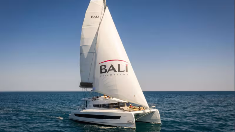 BALI 4.2 Catamaran - Exclusive Sea Trials Video - Boat Review Teaser - Multihulls World