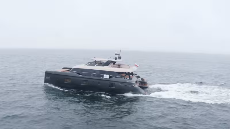 100 SUNREEF POWER Catamaran - Boat Review Teaser - Multihulls World