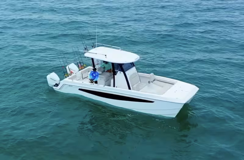 AQUILA 28 MOLOKAI Catamaran - Boat Review Teaser - Multihulls World