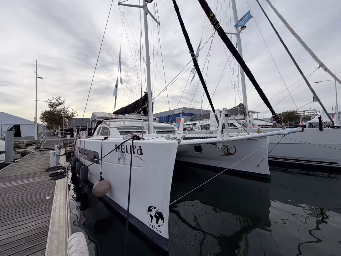 Catana 47