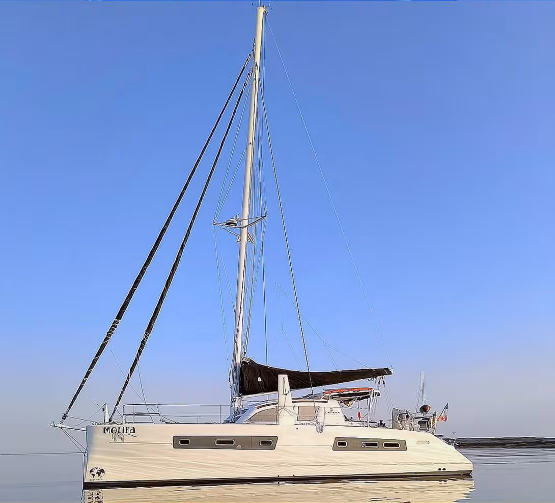 Catana 47