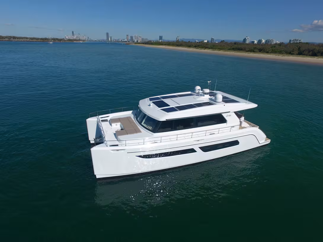 Sleek and relatively frugal, at 2 liters/hour at  8 knots, the Iliad 53S made its first appearance in Australia during May 2023. 