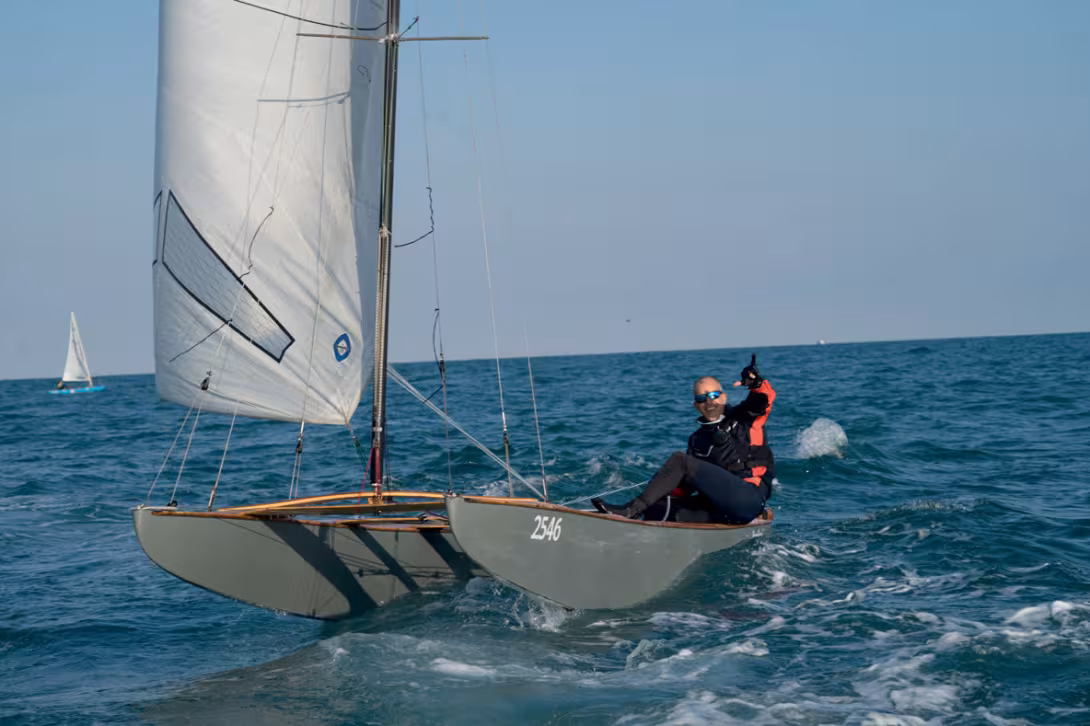 The Patí a vela is first and foremost an exciting sport catamaran to sail.