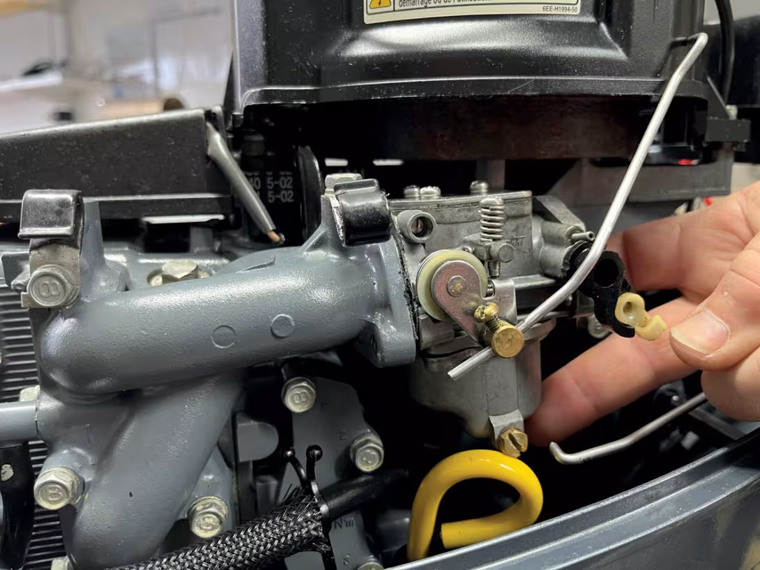 Has your outboard stalled?  It could be the carburetor  that’s clogged!