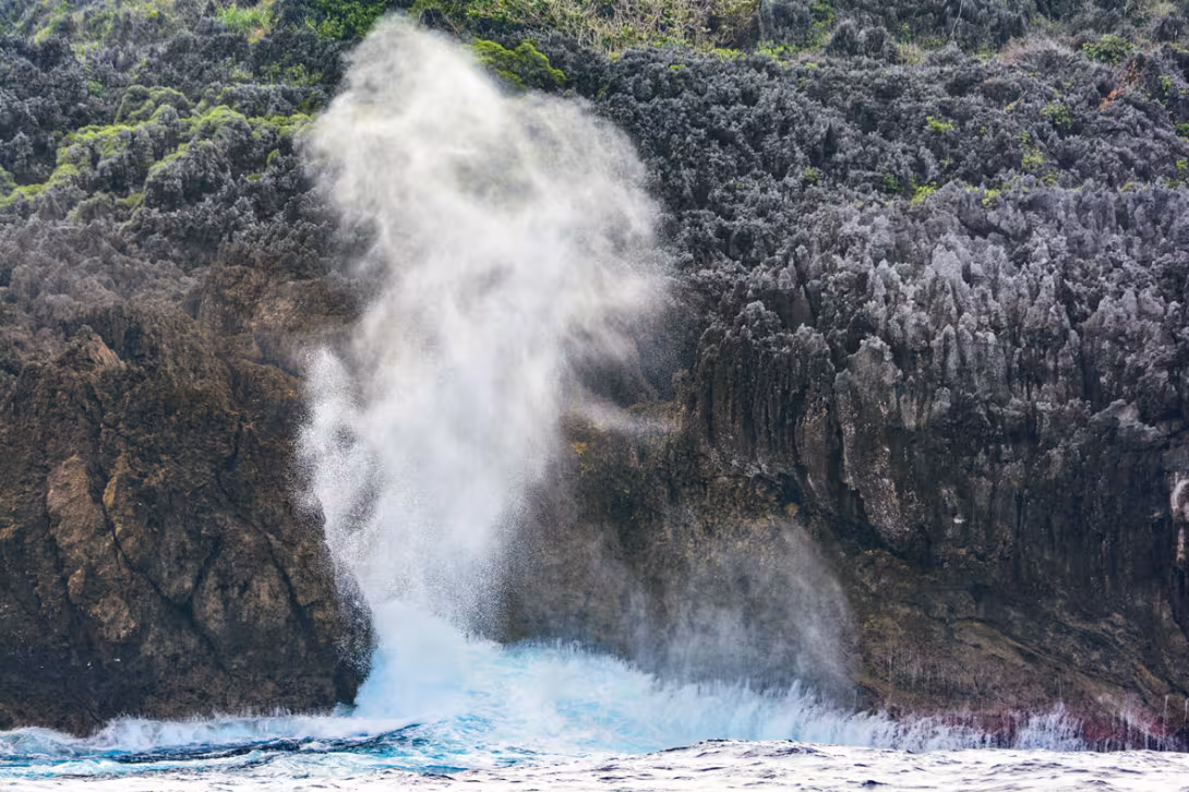 The rugged cliffs all around the island create numerous blowholes that make for a constant spectacle. 
