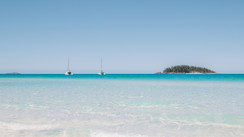 The Whitsundays: Sailing In A Blue Paradise  