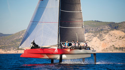 Essai : TF10 foiling trimaran