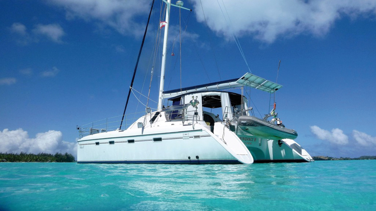 catamaran privilege 435