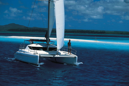 35 ft catamaran fishing boat