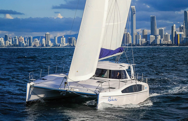 空海 Boat Review by Multihulls World of: Catamaran Seawind 1260