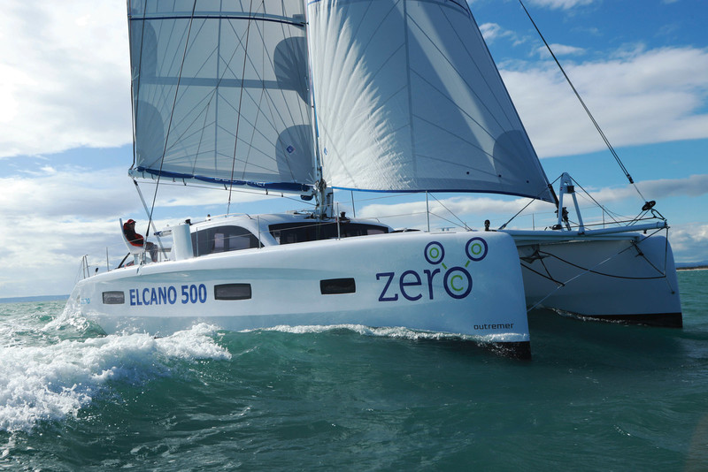 aventura zero catamaran