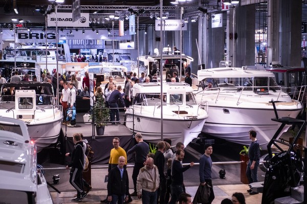 2022 Worldwide Boat Show calendar Boat Show Multihulls World