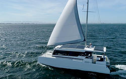 HopYacht 30