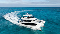 Aquila 50 Yacht