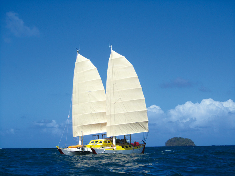 Grand Pha amateur building aound-the-world