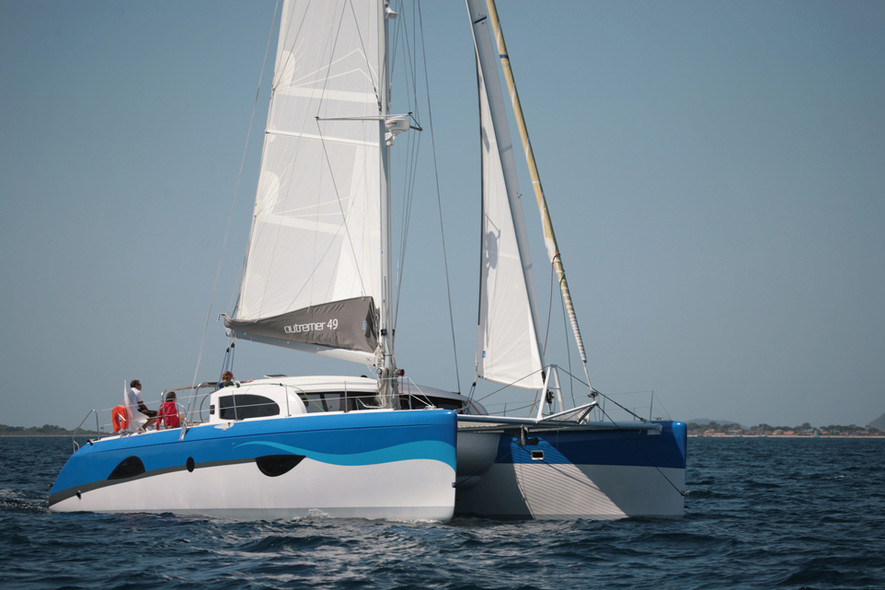 Test Outremer 49