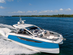 Essai : Four Winns TH36