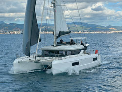 Lagoon 43