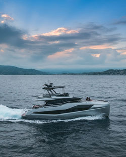 Austin Parker Unica 58