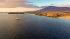 Cat Leya : getting ready for the ARC on a Lagoon 52 SporTop