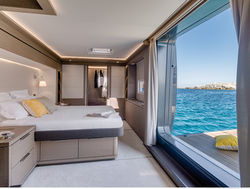 Lagoon Seventy 7