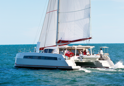 Catana 62