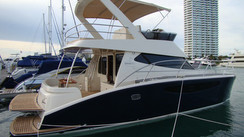 Ab 32 Catamaran