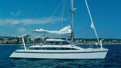 Cat-flotteur 43'