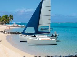 Crusoe Craft 18 Ft Coastal Cruiser Tri