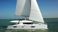 IPANEMA 58 An elegant and refined 58 footer with a flybridge