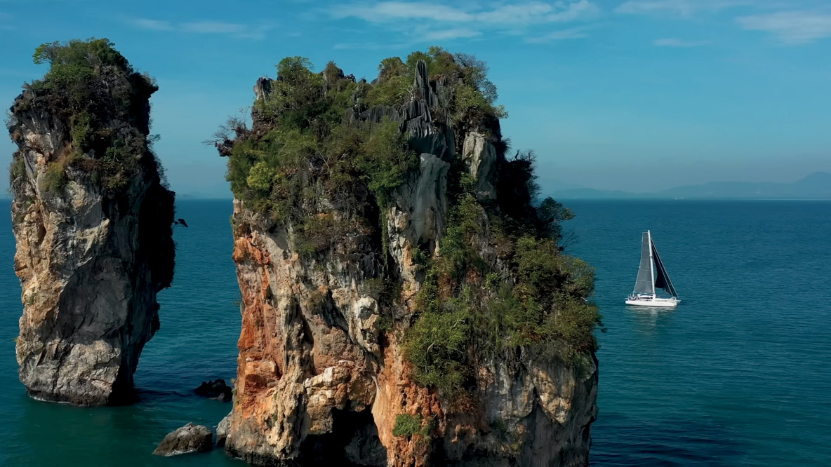 La Vagabonde Discovering the Rapido 40 and 50 in Thailand Cruising