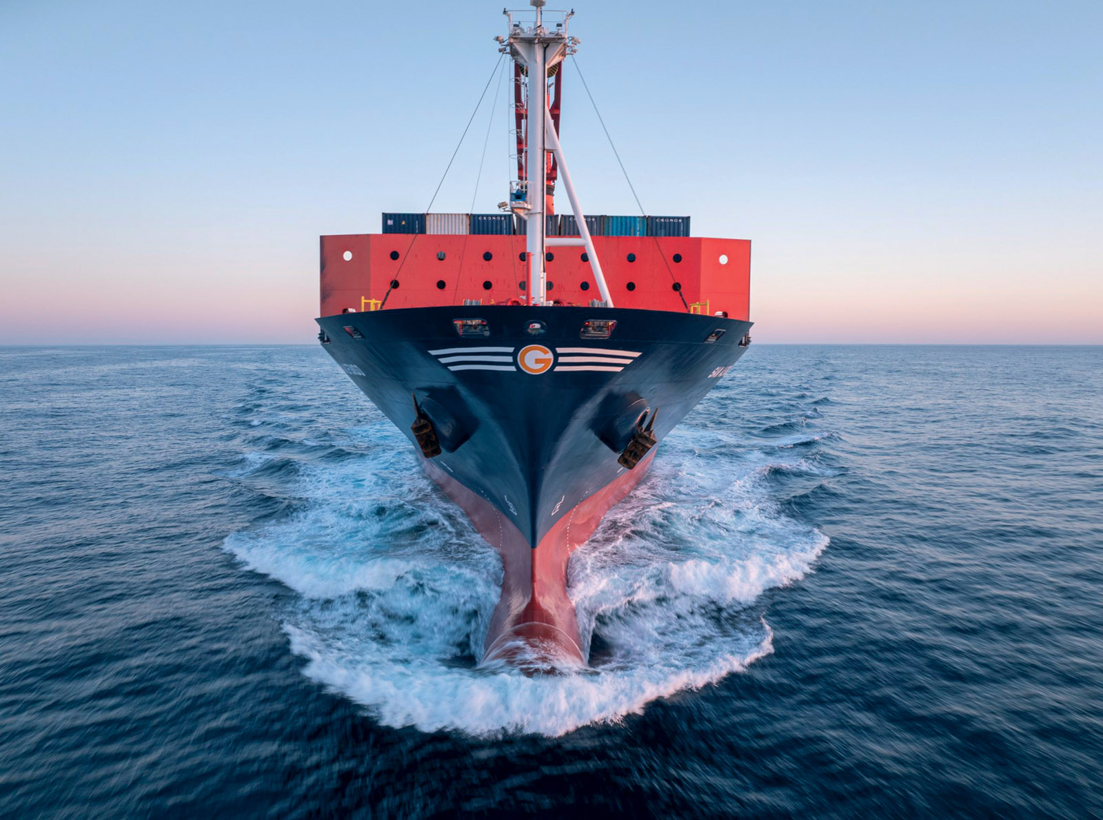 Keeping watch (visually, but also electronically) helps avoid nasty encounters... but sometimes also allows you to talk to other sailors...