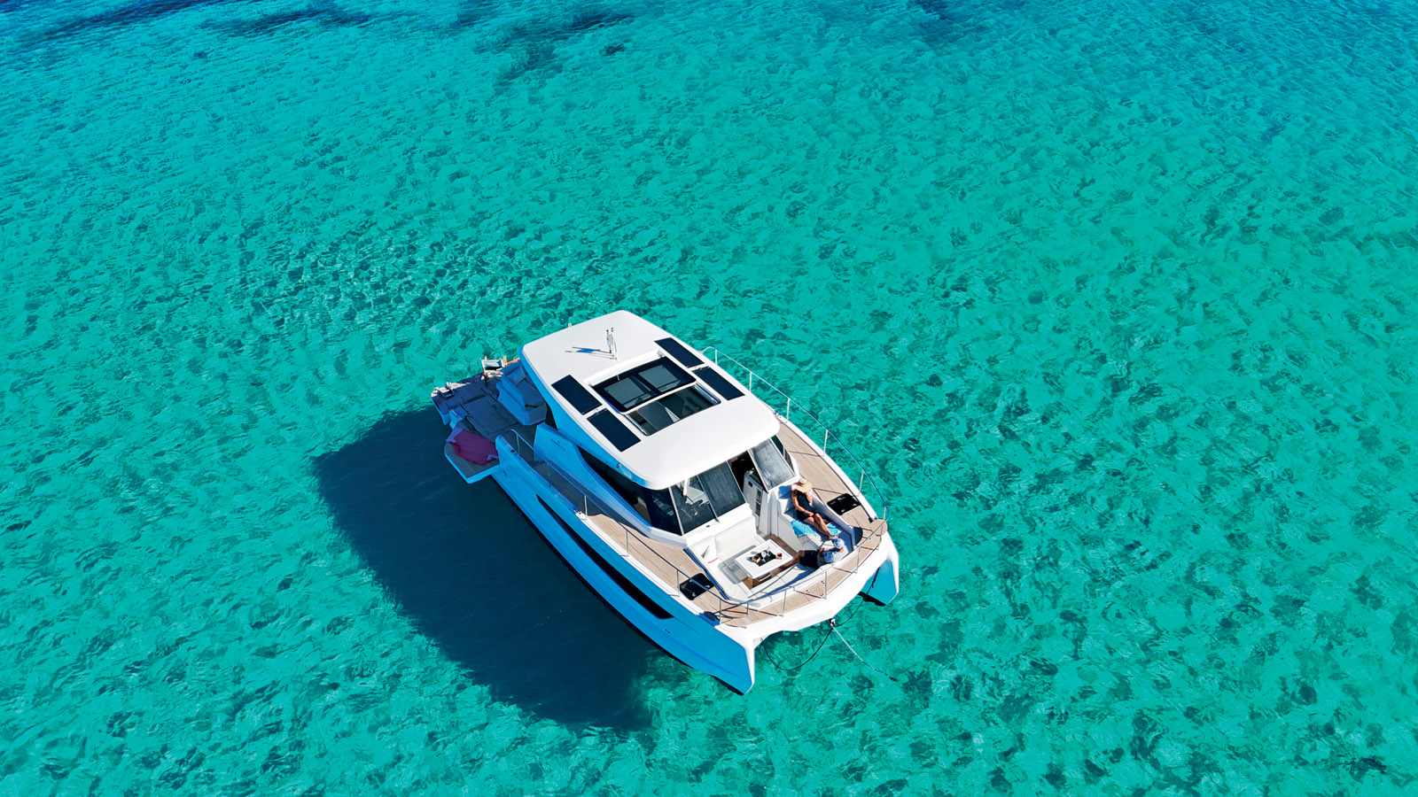 A drone can also provide us with the most beautiful covers for Multihulls World!