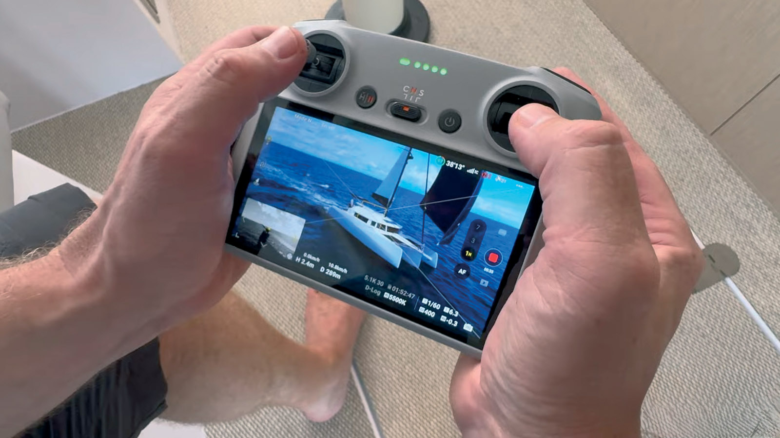 The remote control with built-in screen is a plus – it frees up your phone and prevents battery, connectivity and other overheating issues that smartphones are prone to.