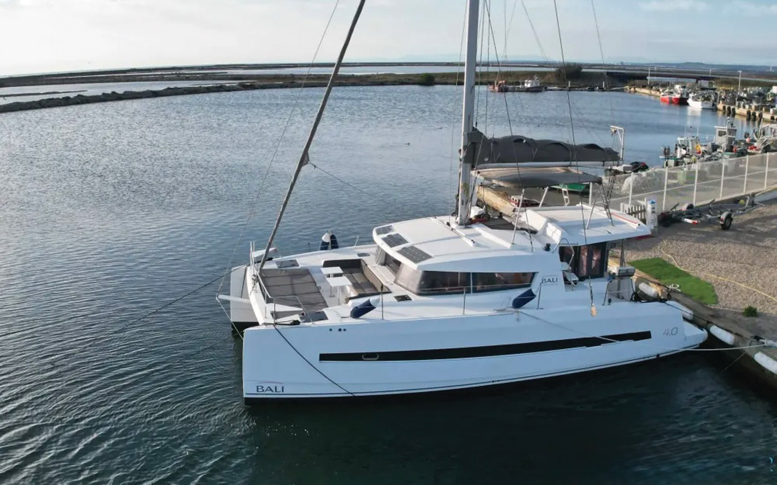 It’s rare to find a Bali 4.0 that hasn’t been through the tough conditions of charter use, and that makes all the difference!