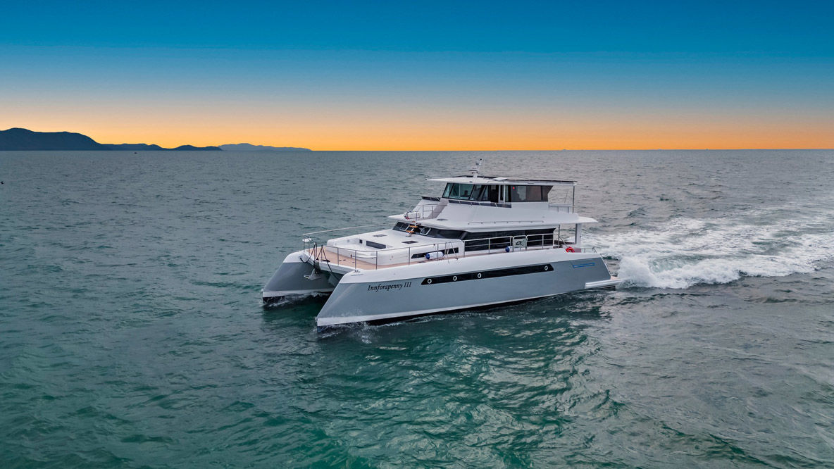 Longreach 1900 Walkthrough Multipower Multihulls World